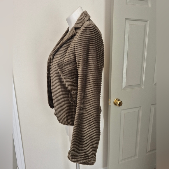 AKRIS PUNTO Bergdorf Velvet Fitted Corduroy Cotton Blazer Jacket(4) - Picture 3 of 11